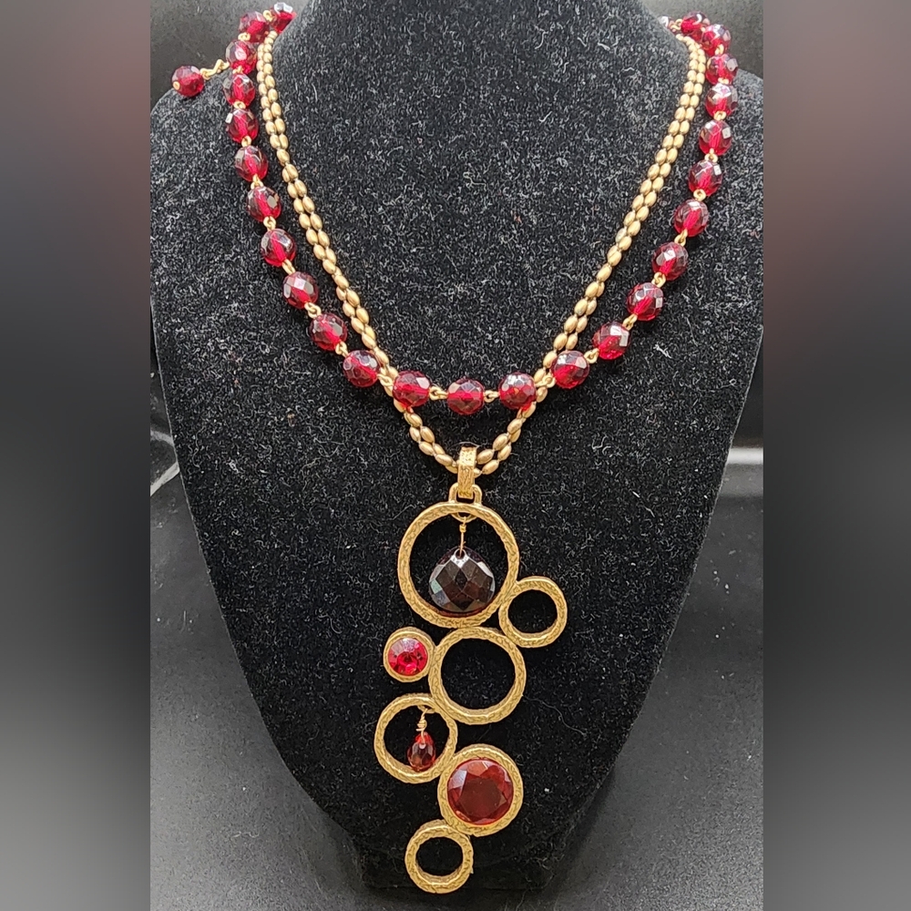 Chico’s antique gold tone and merlot Red Faceted bead layered necklace 16"